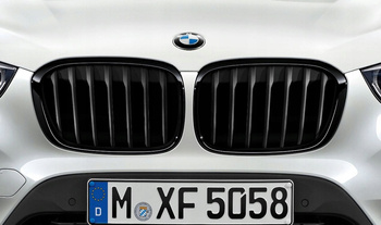 Atrapa chłodnicy nerki BMW X1 F48 M Performance czarne